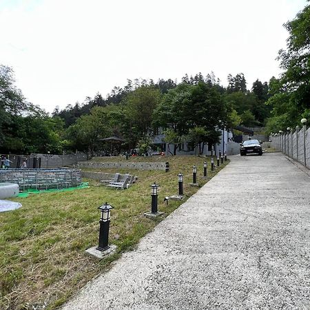 Serenity Likani Villa Hotel Borjomi Εξωτερικό φωτογραφία